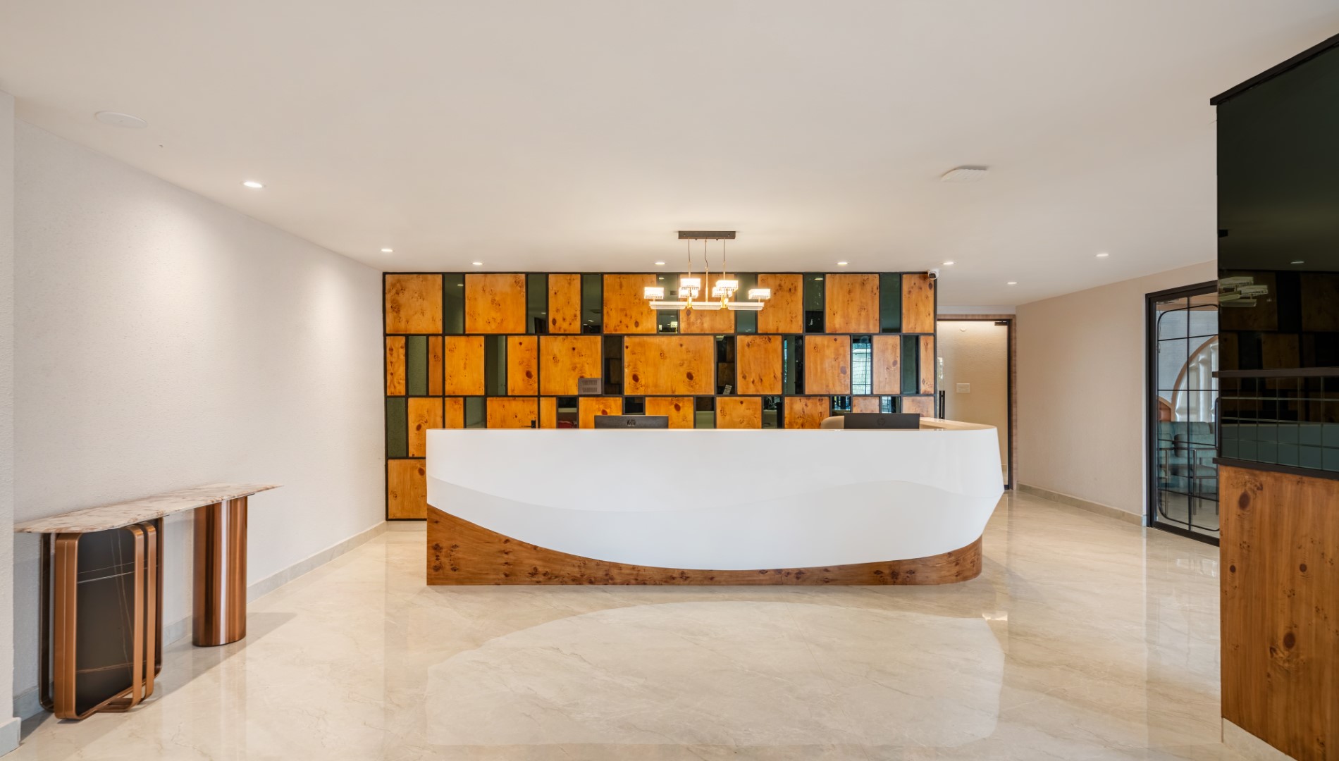 Compare prices of Guest House online