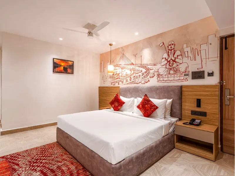 Luxury Suite with King Bed